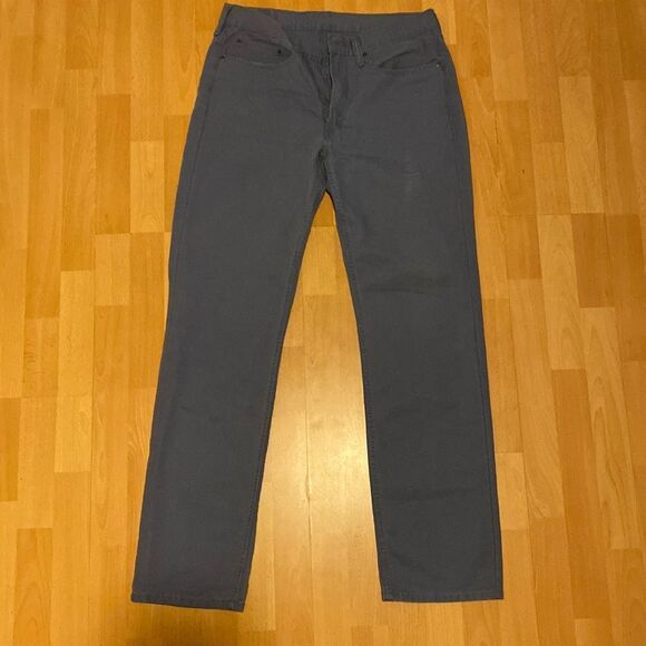 Levi jeans 👖 - Picture 1 of 6